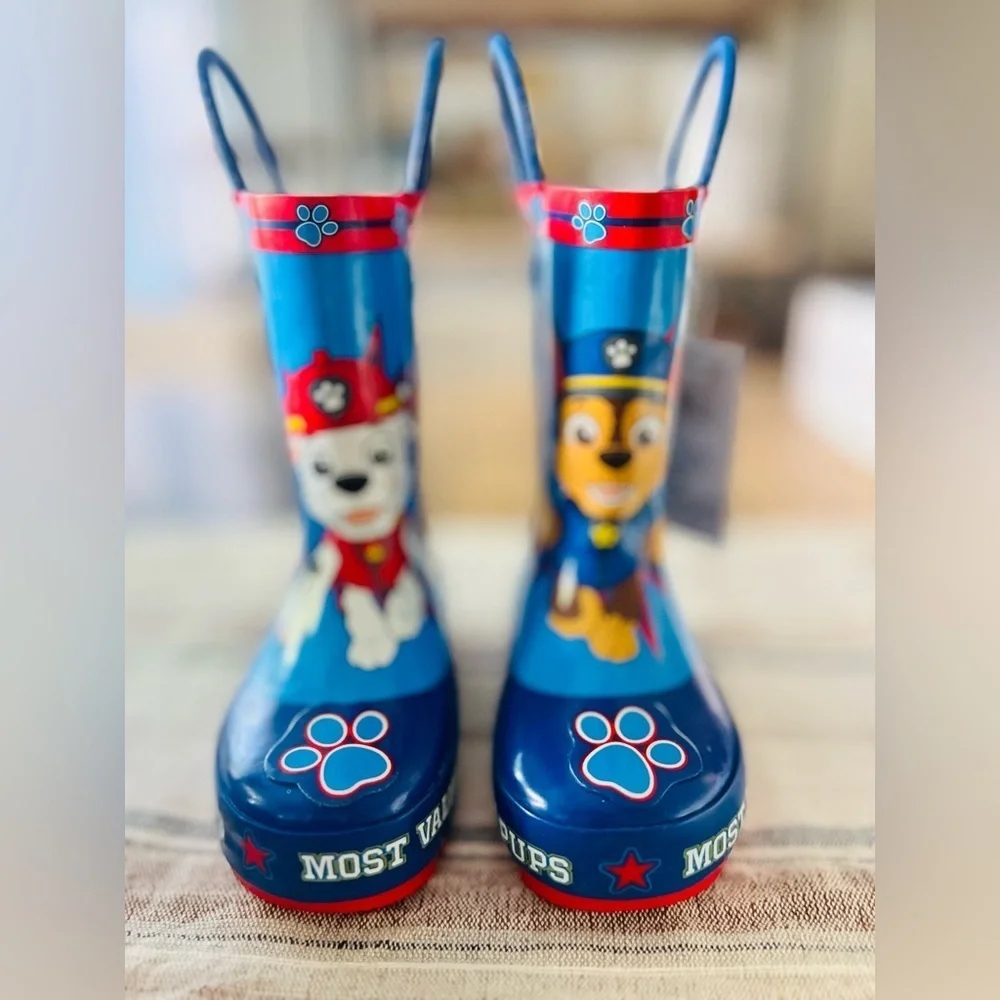 Paw patrol kids water boots size 5/6 NEW